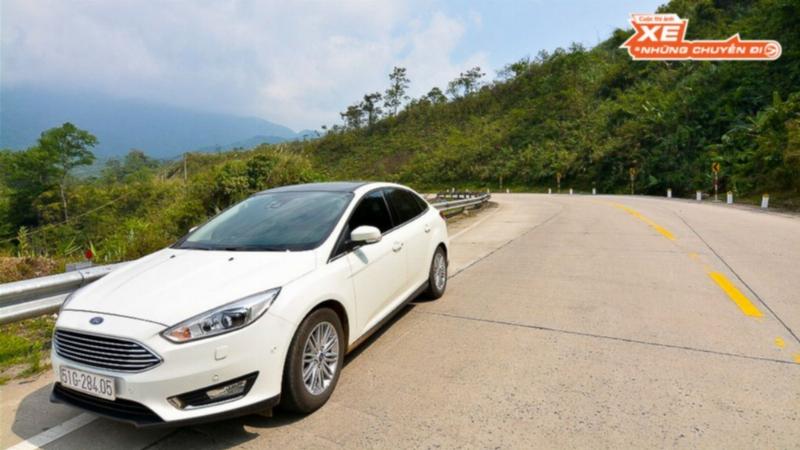 Kiểm tra hệ thống ACC trên xe ô tô khi đi đường đèo gần khu vực Hà Nội tại Garage Auto Speedy