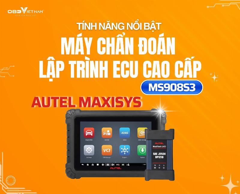 Kỹ thuật viên của Garage Auto Speedy đang kiểm tra và bảo dưỡng hộp số tự động, bao gồm cả việc kiểm tra dầu biến mô.