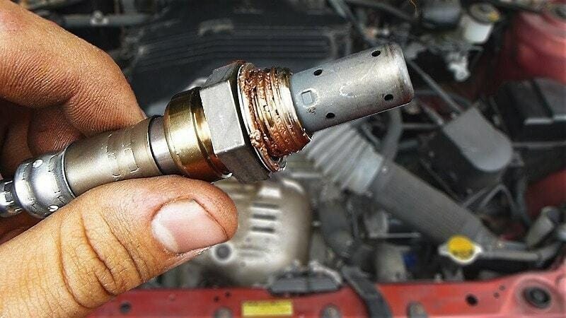 Cảm biến oxy ô tô chức năng, nguyên lý hoạt động và vị trí lắp đặt