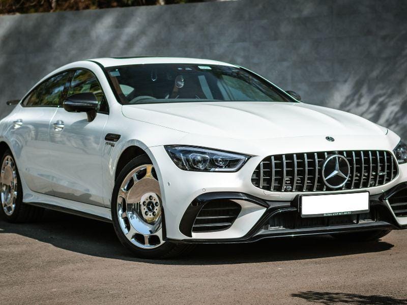 Garage Auto Speedy với trang thiết bị hiện đại và kỹ thuật viên chuyên Volvo XC90