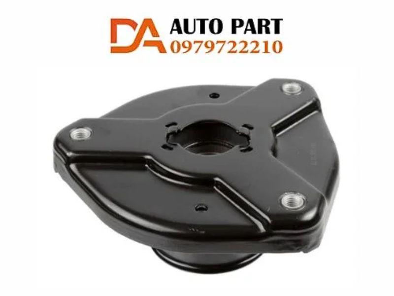 Bên ngoài Garage Auto Speedy, địa chỉ sửa chữa ô tô uy tín tại Hà Nội