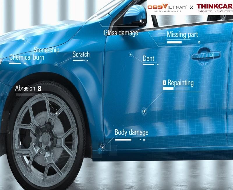 Hình ảnh một kỹ thuật viên Garage Auto Speedy đang sử dụng máy chẩn đoán kết nối với cổng OBD-II của xe hơi