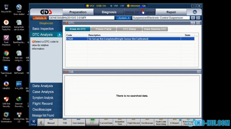 Ky thuat vien Garage Auto Speedy kiem tra he thong dien cam bien dong co bi loi P0340