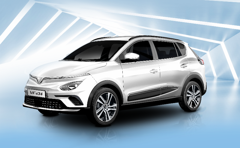 Màn hình hiển thị mức tiêu thụ nhiên liệu trung bình của xe, thường được tính trên quãng đường 100km