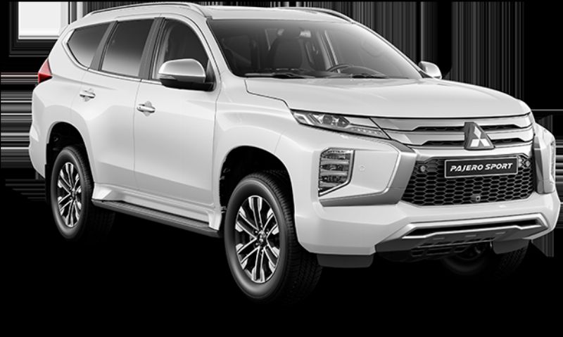 Xe 4WD vượt địa hình bùn lầy, thể hiện khả năng vận hành mạnh mẽ