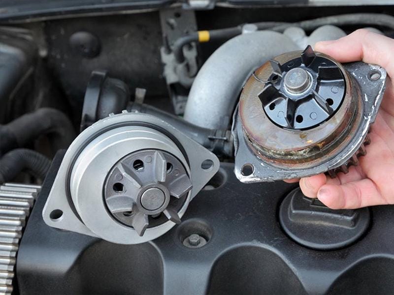 Bơm nước ô tô hoạt động tuần hoàn nước làm mát