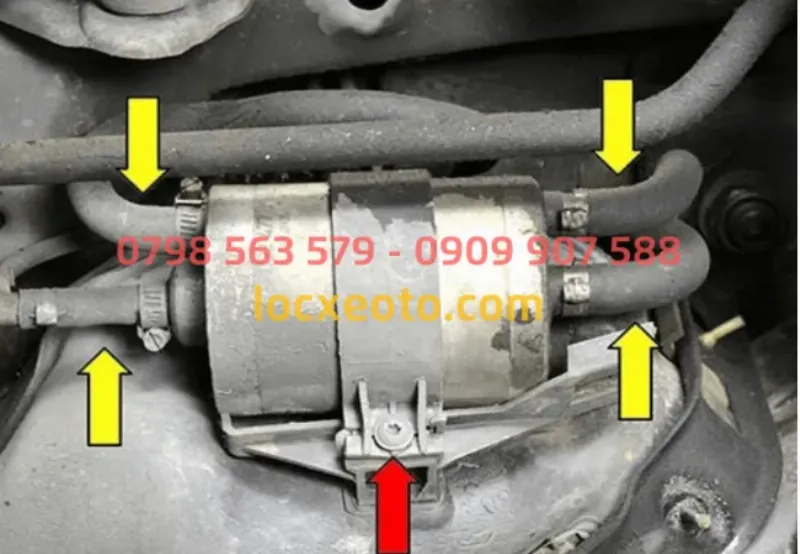 Bơm xăng ô tô bị cặn bẩn ảnh hưởng đến hiệu suất