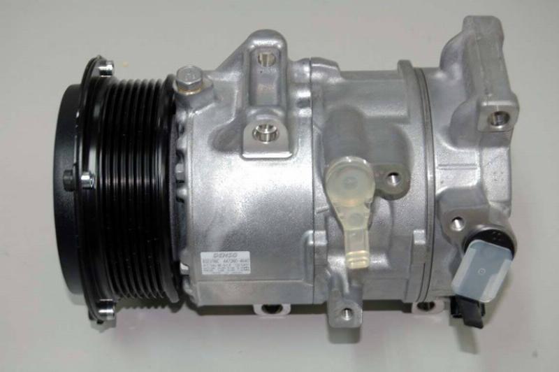 Cấu tạo cơ bản và vị trí lắp đặt của bơm chân không trên xe ô tô