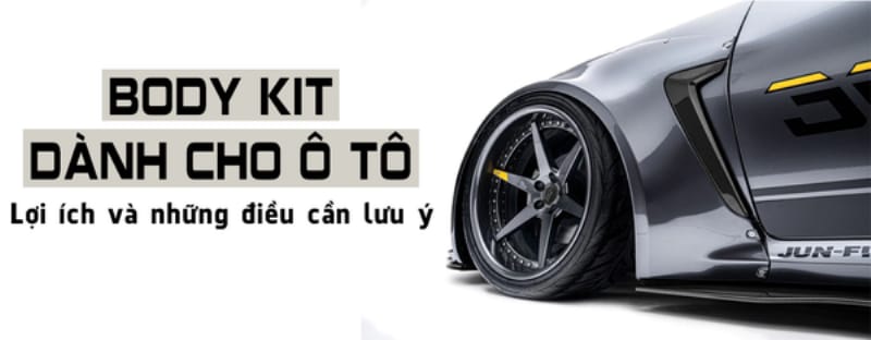 Các loại vật liệu phổ biến làm body kit như nhựa ABS, sợi thủy tinh, carbon fiber với đặc tính khác nhau