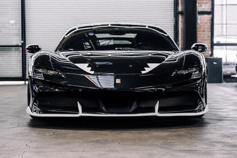 Bo phan rieng le cua body kit soi carbon chi tiet