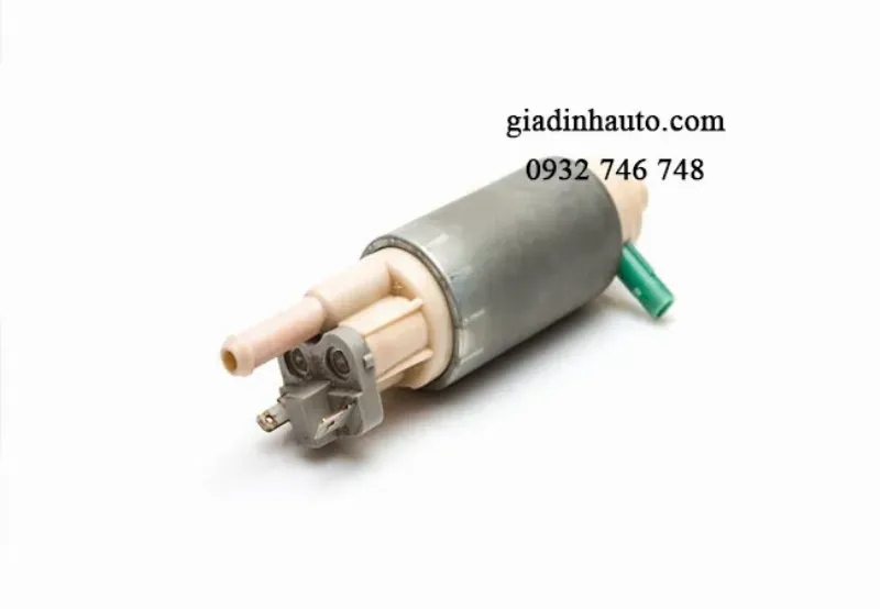 kiểm tra áp suất bơm xăng ô tô để phát hiện lỗi sớm