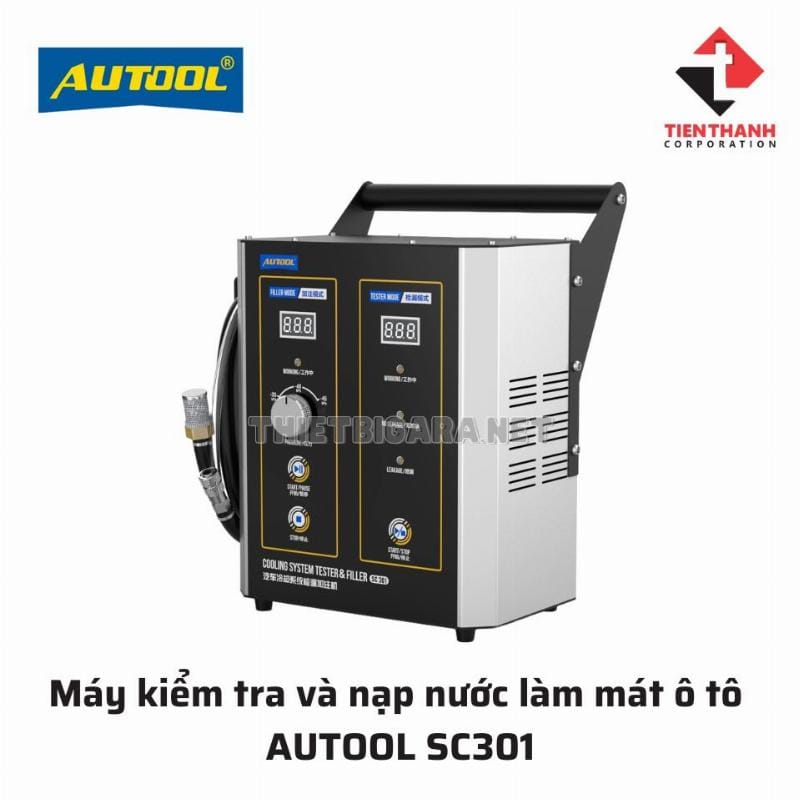 Kiểm tra nước làm mát ô tô tại garage