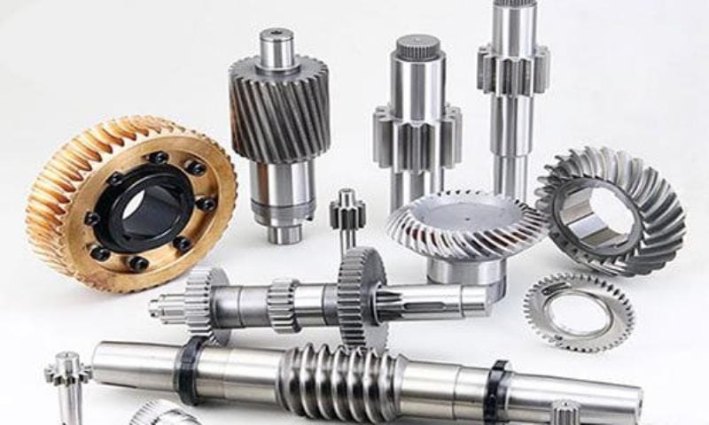 So sánh kích thước bánh răng hành tinh và bánh răng trụ